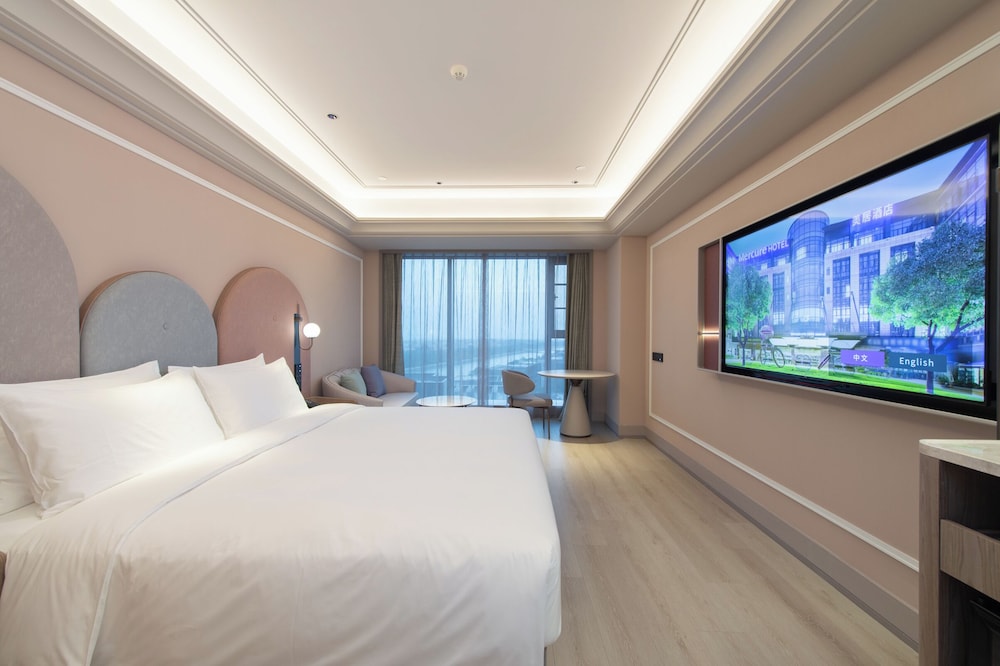 Mercure Xiamen Science City 7/44