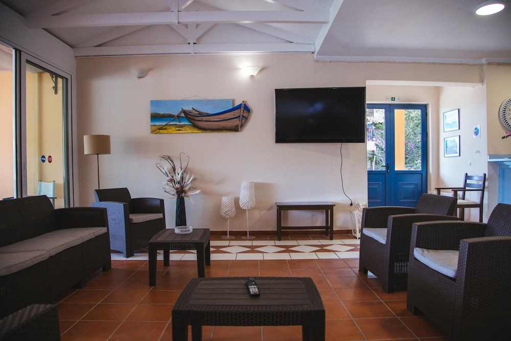 Ionio Hotel 47/74