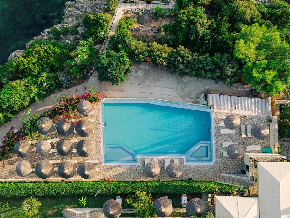 Costa Smeralda 40/46