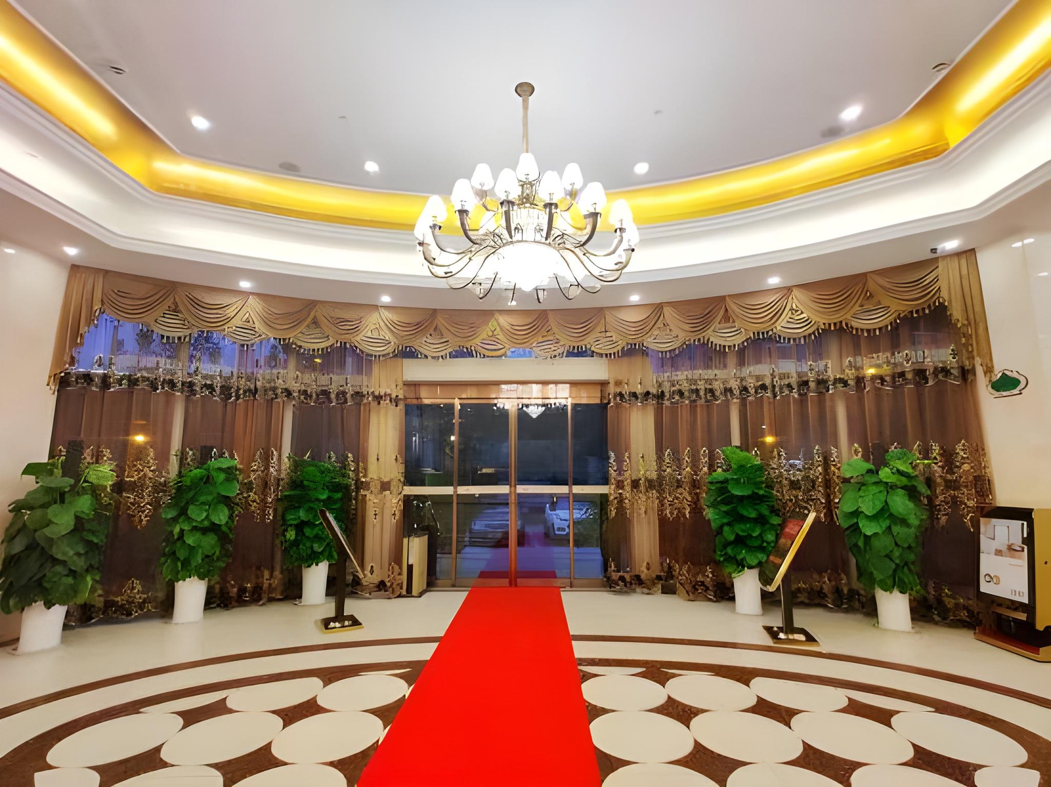 Vienna Hotel (Wuhan Zhuyeshan Subway Station) 12/29