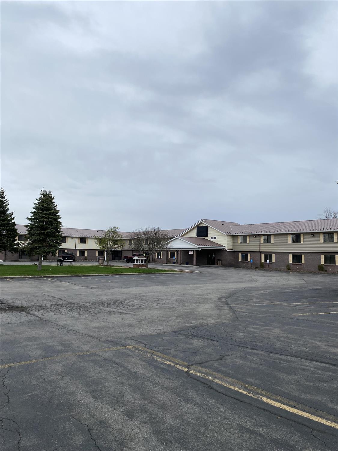 SureStay by Best Western Massena 25/28
