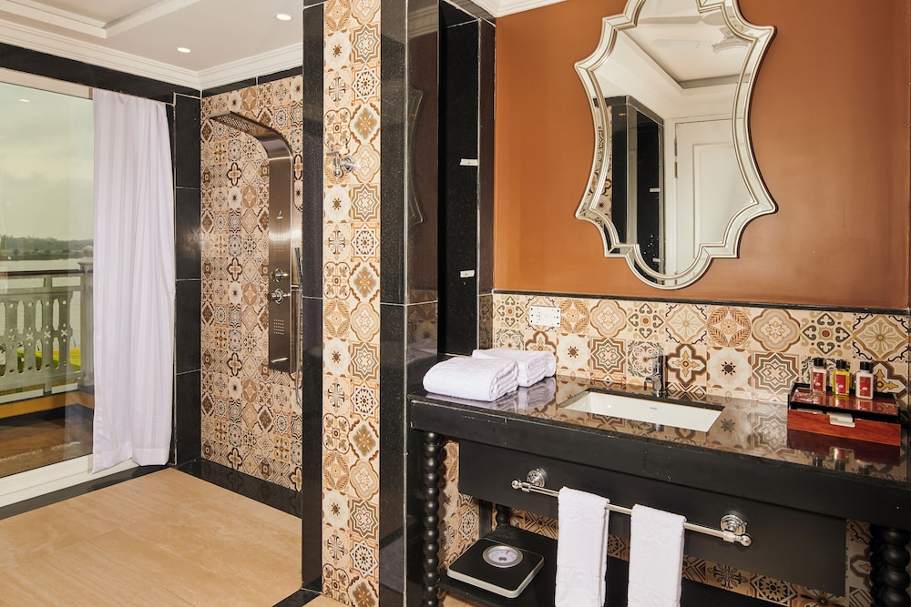 MAYFAIR Lake Resort, Atal Nagar, Raipur 49/50