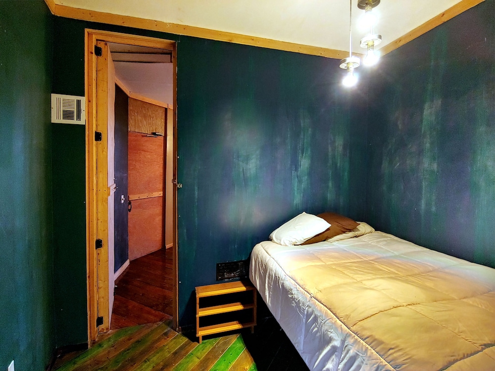 Lost River Hostel 14/50