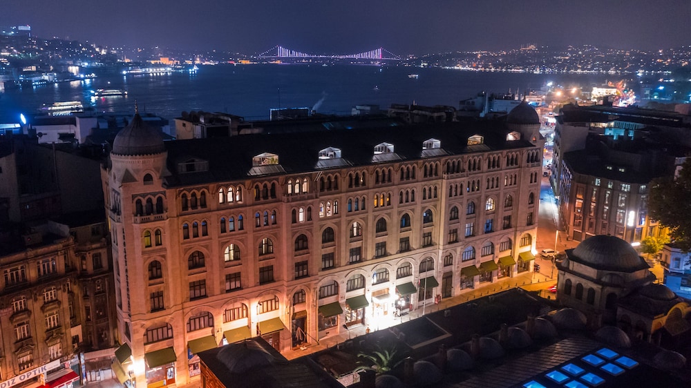 Legacy Ottoman Hotel 5/72
