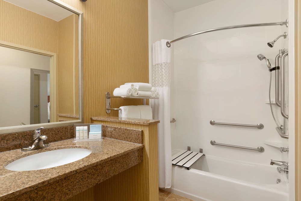 Hampton Inn Denver Nw Westminster 14/38