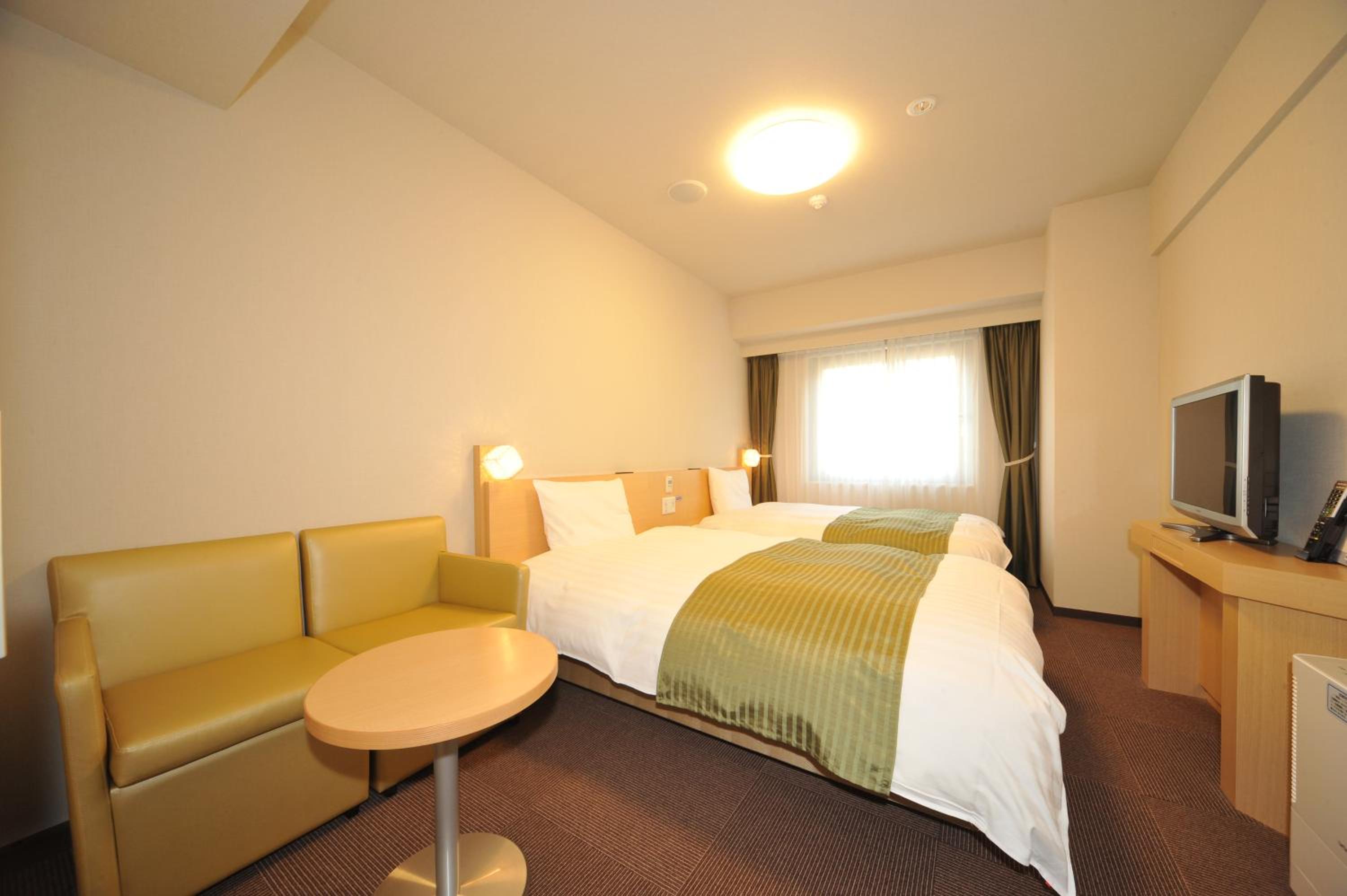 Semi Room, 2 Semi Double Beds, Smoking