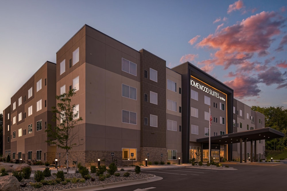 Homewood Suites by Hilton Walker Grand Rapids North 47/56