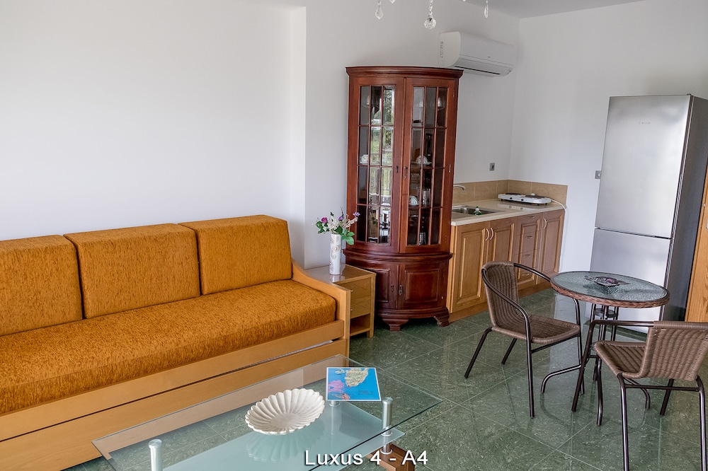Ionionstar Hotel 26/48