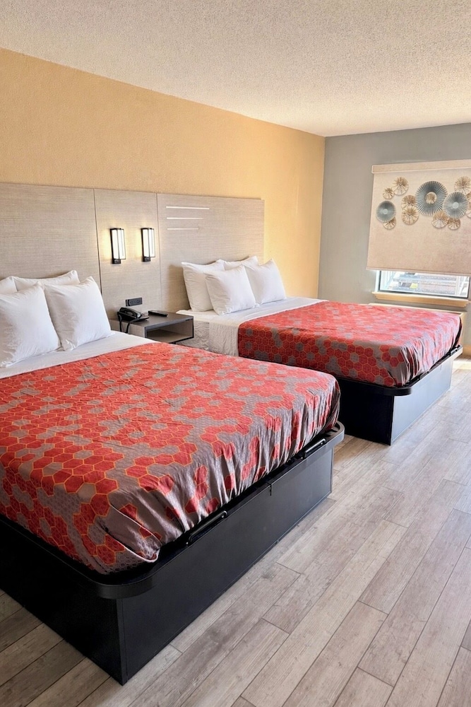 Milan Inn Suites 14/31