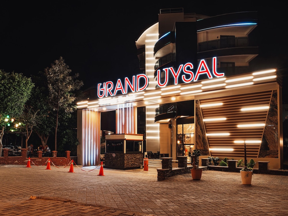 Grand Uysal Beach and Spa Hotel 40/50