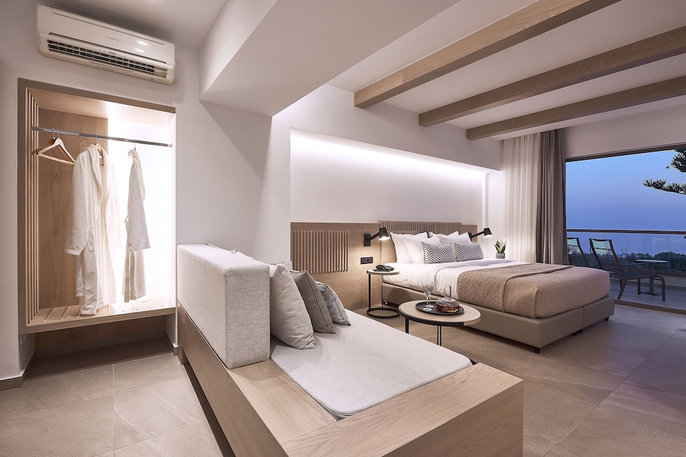 CHC Coriva Beach Hotel and Bungalows 35/75