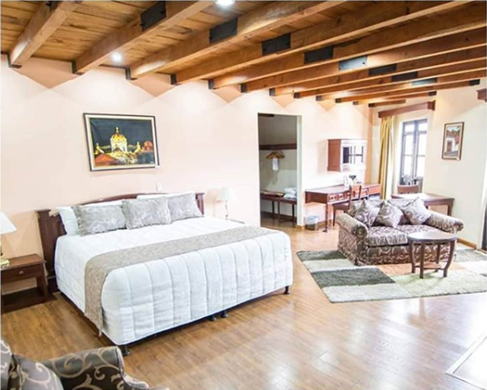 PENSION BONIFAZ 9/29