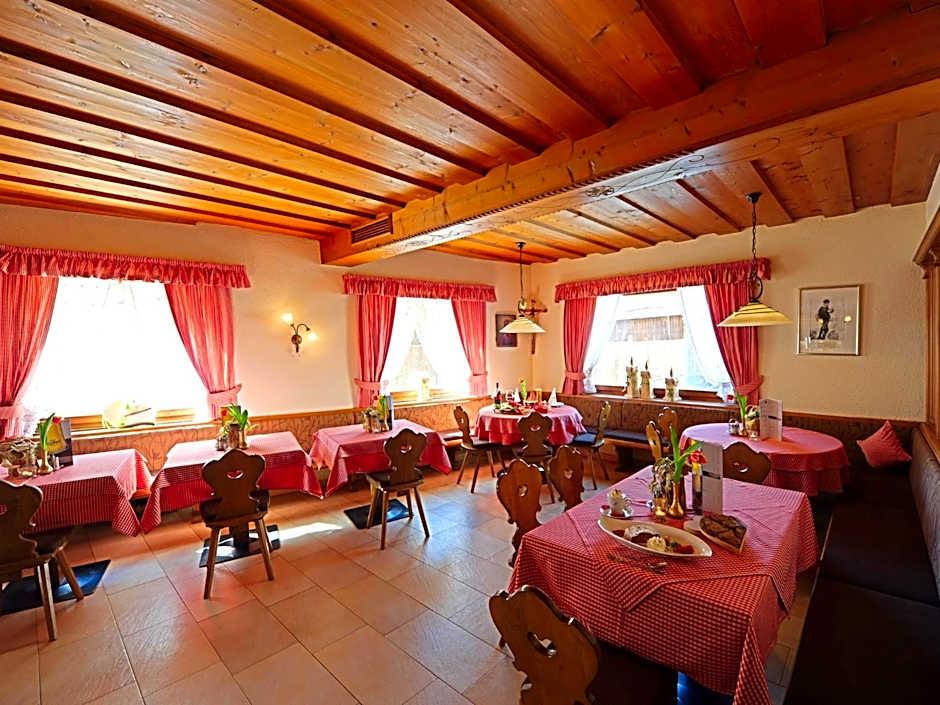 HOTEL TRAUBE 15/21