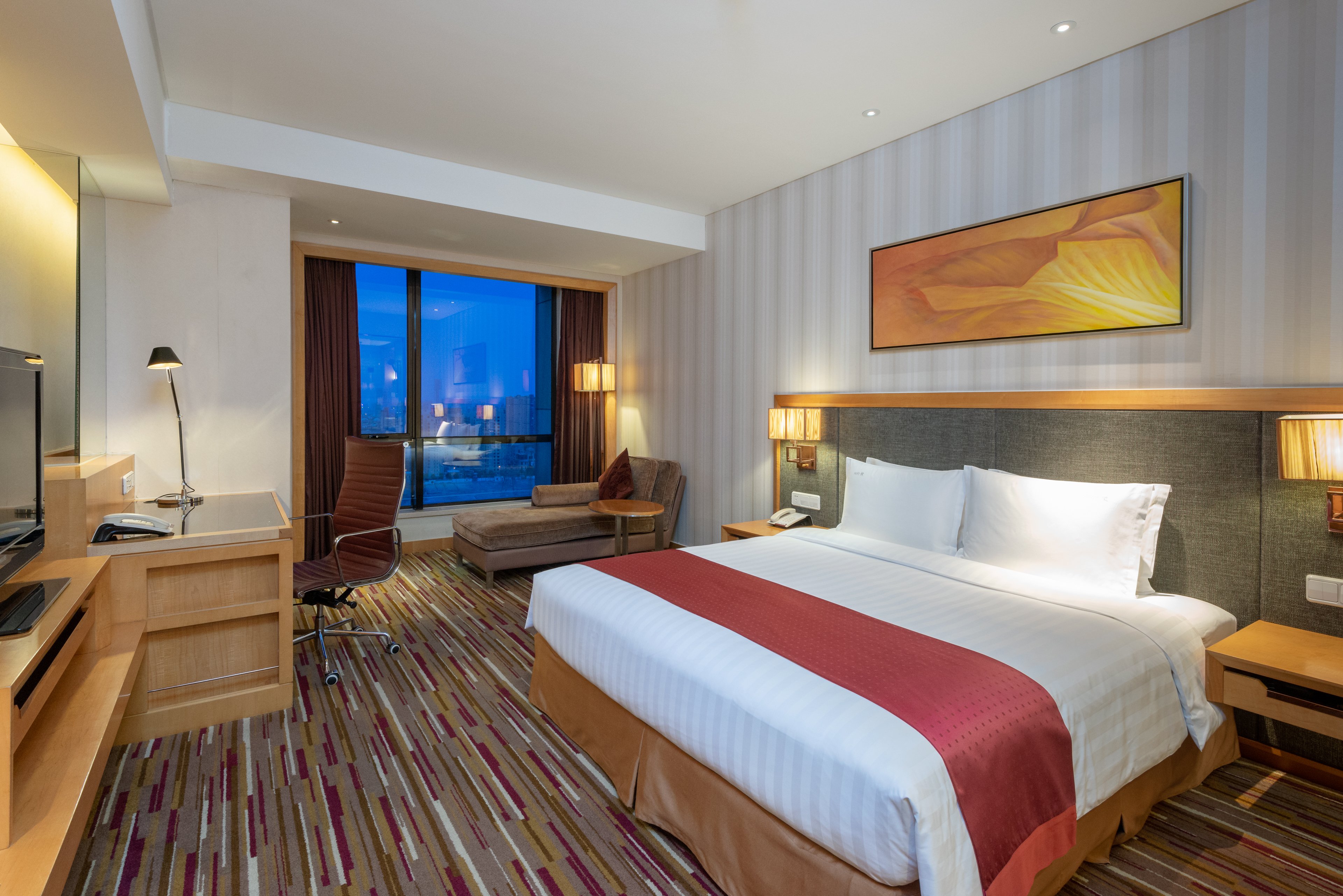 Crowne Plaza Shanghai Jinxiu by IHG 28/74