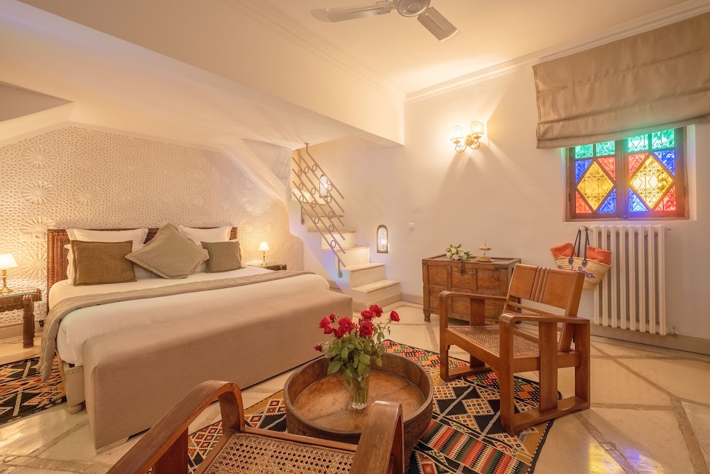 Riad Alma 49/72