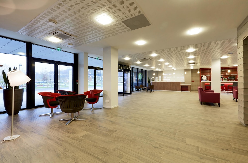 Campanile Belfort Montbeliard - Gare La Jonxion 27/50