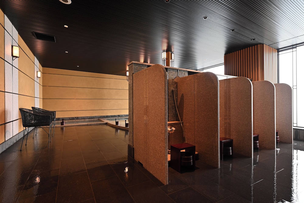 ReLabo Medical Spa & Stay 24/50