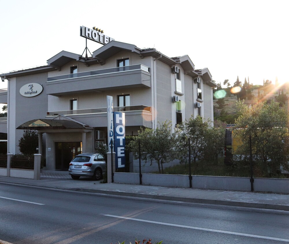 Hotel Holiday in PODGORICA