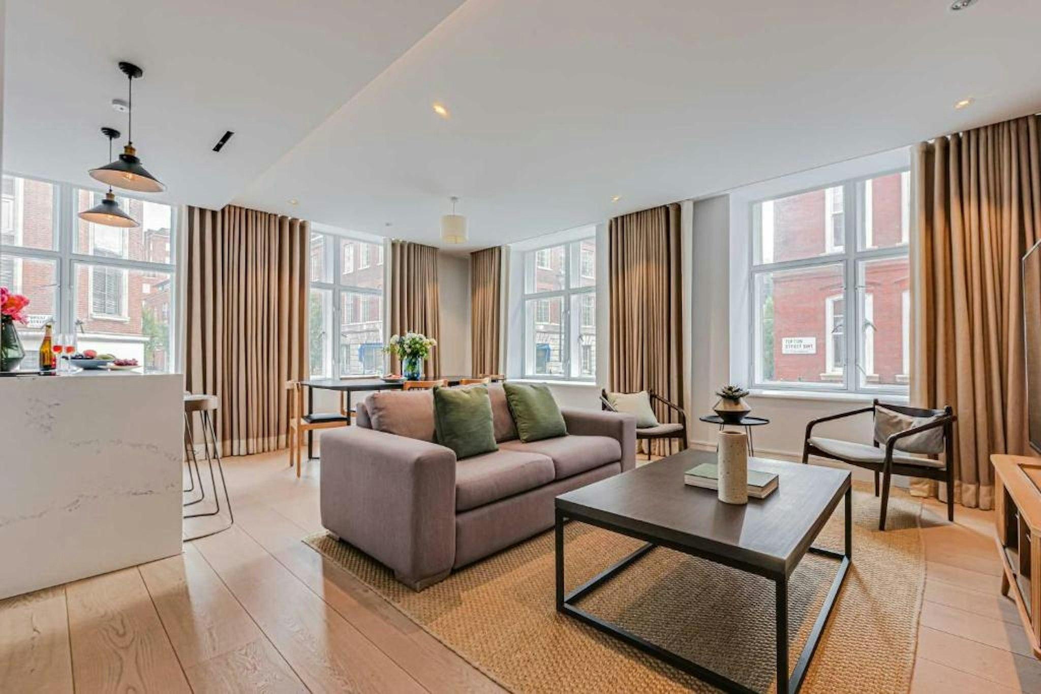 Westminster Apartments by D'Montrio 19/46