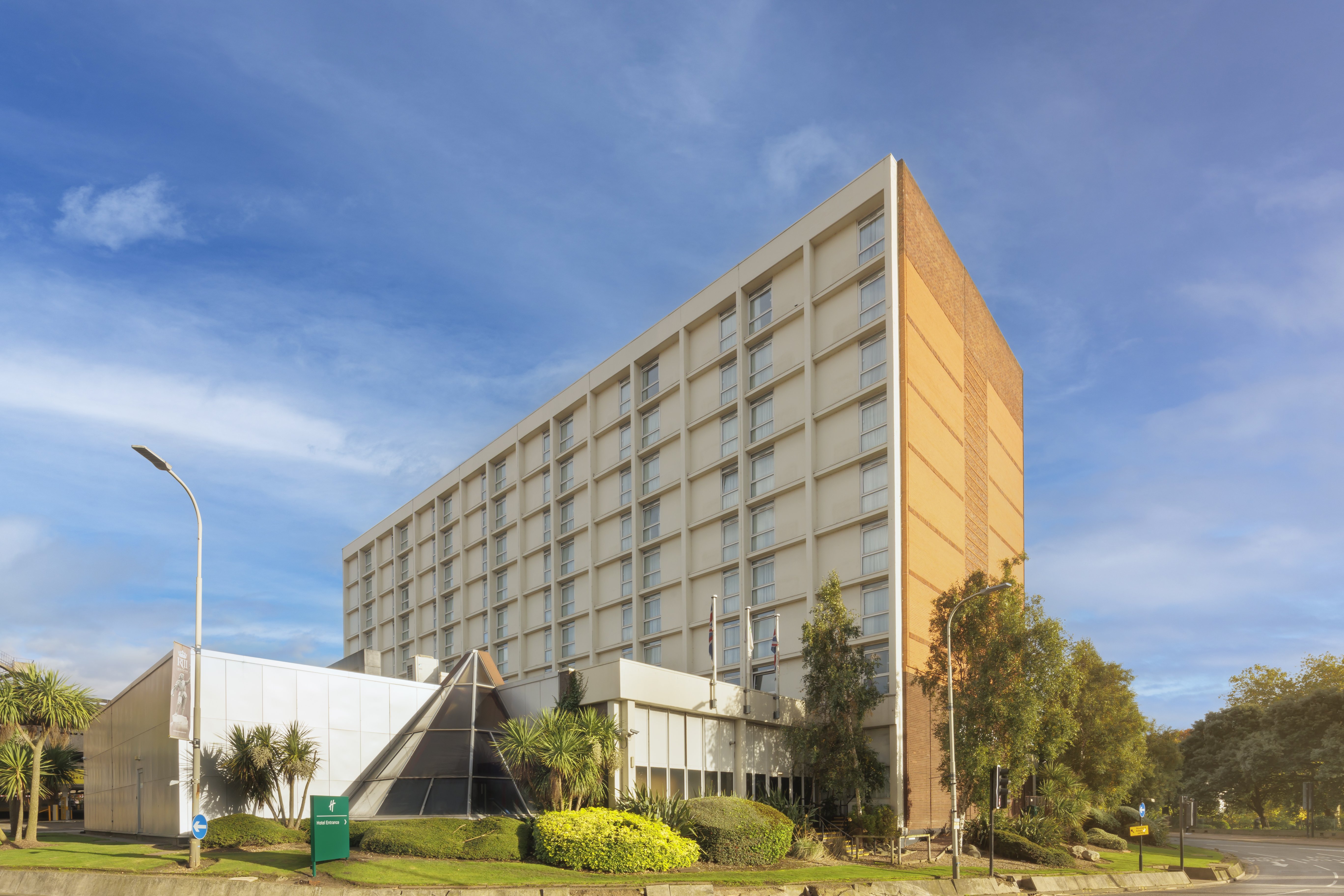 Holiday Inn Leicester 3/71