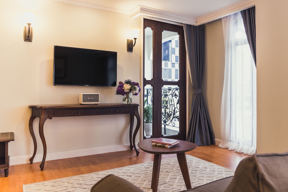 Daraya Boutique Hotel 28/30