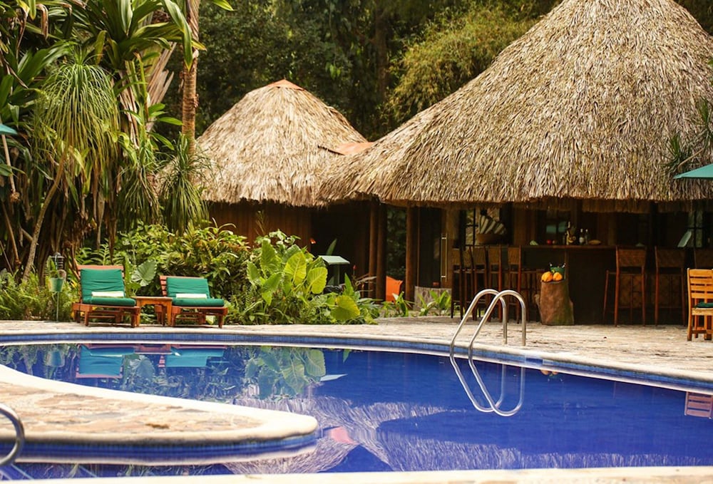 THE LODGE AT PICO BONITO 11/76