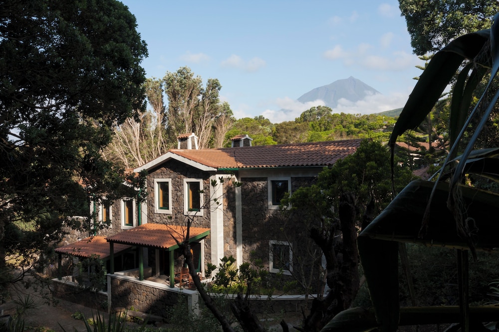 Aldeia Da Fonte 4/49