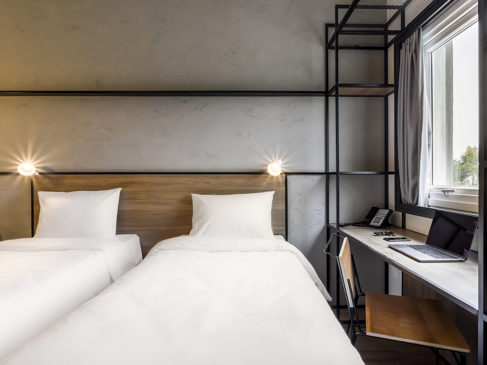 ibis Aruja 12/43