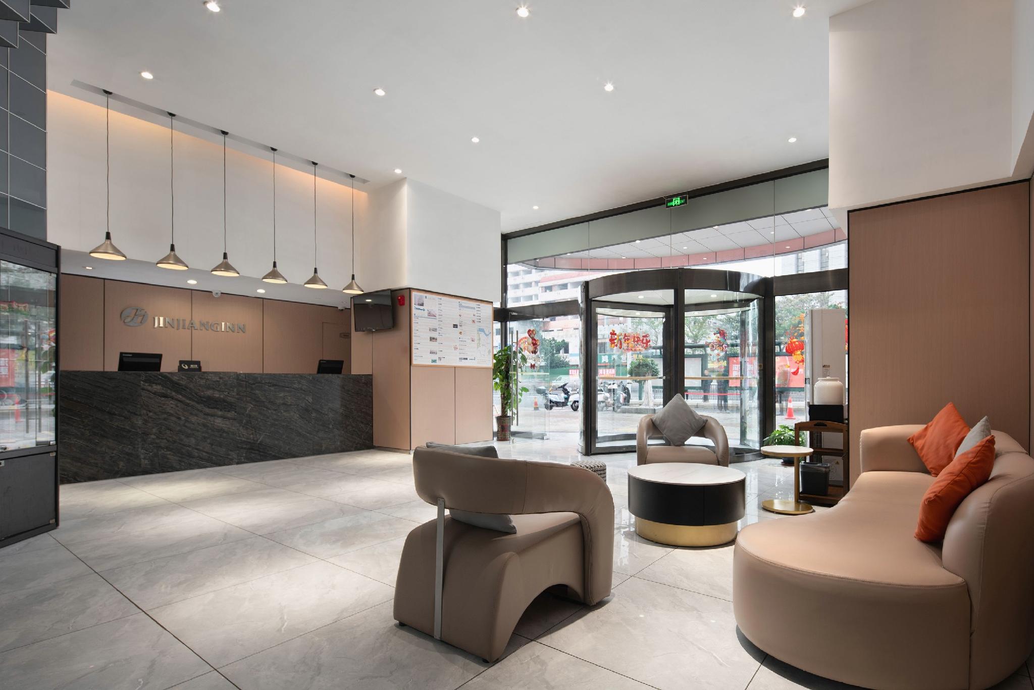 Jinjiang Inn Select Haikou Qilou Old Street Binhai Avenue 32/39