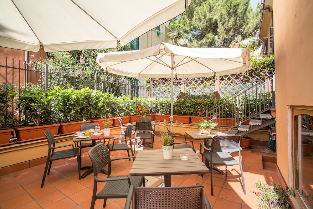 Hotel Espana Dependance 33/50