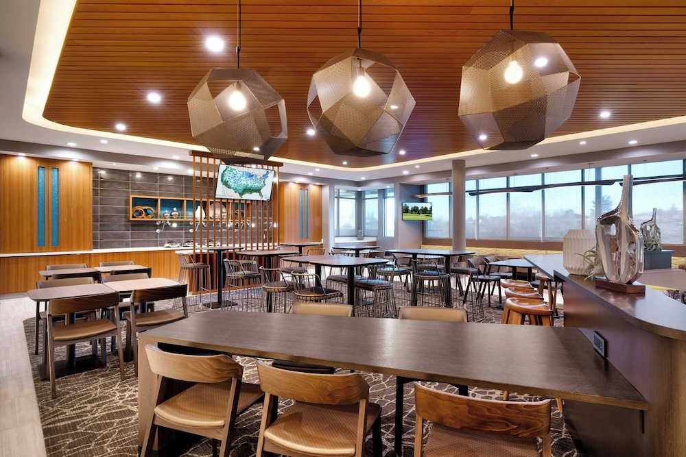 SpringHill Suites by Marriott Cottonwood 35/47