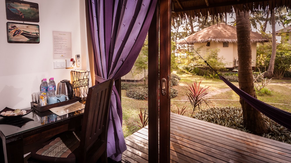 Baan Manali Resort 33/72