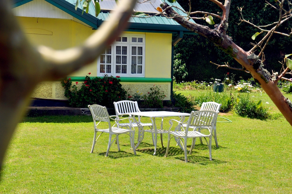 Chelthnam Bungalow 26/35