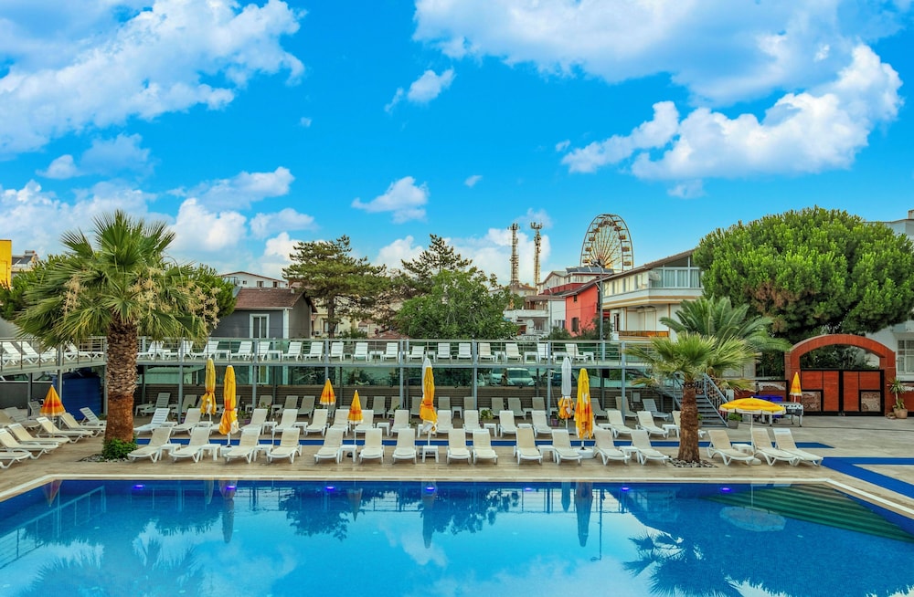 Ozkaptan Aqua Otel 3/49