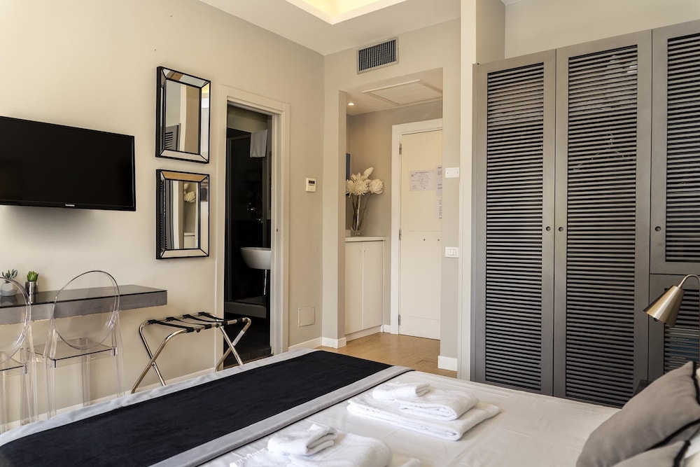 Top Floor Trastevere 12/30