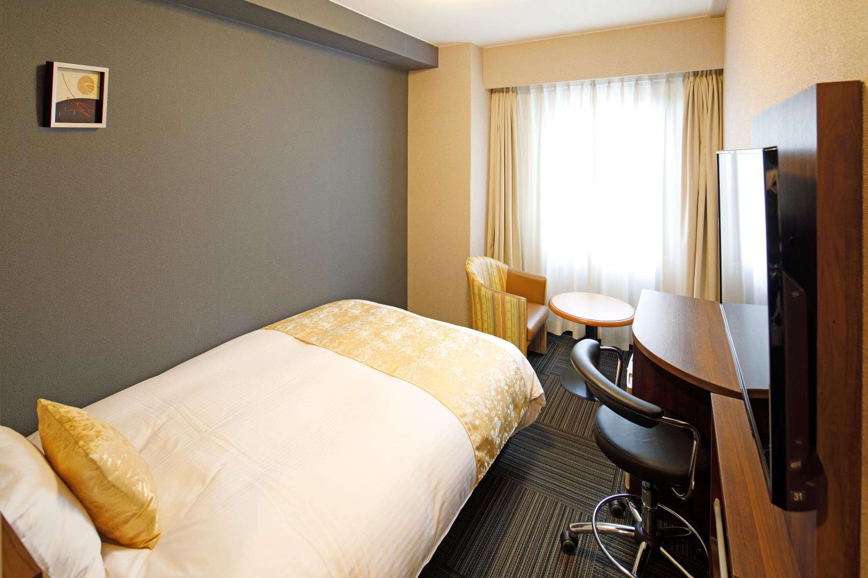 Semi Room, Semi Double Bed, Small