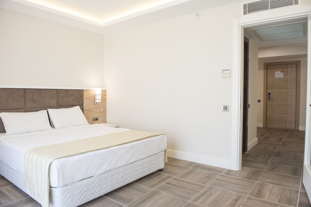 Selcukhan Hotel 21/67