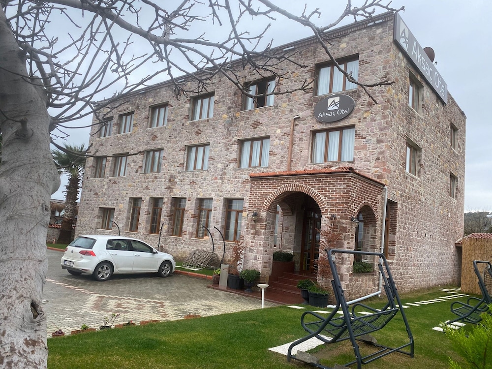 Cunda Aksac Otel 41/50