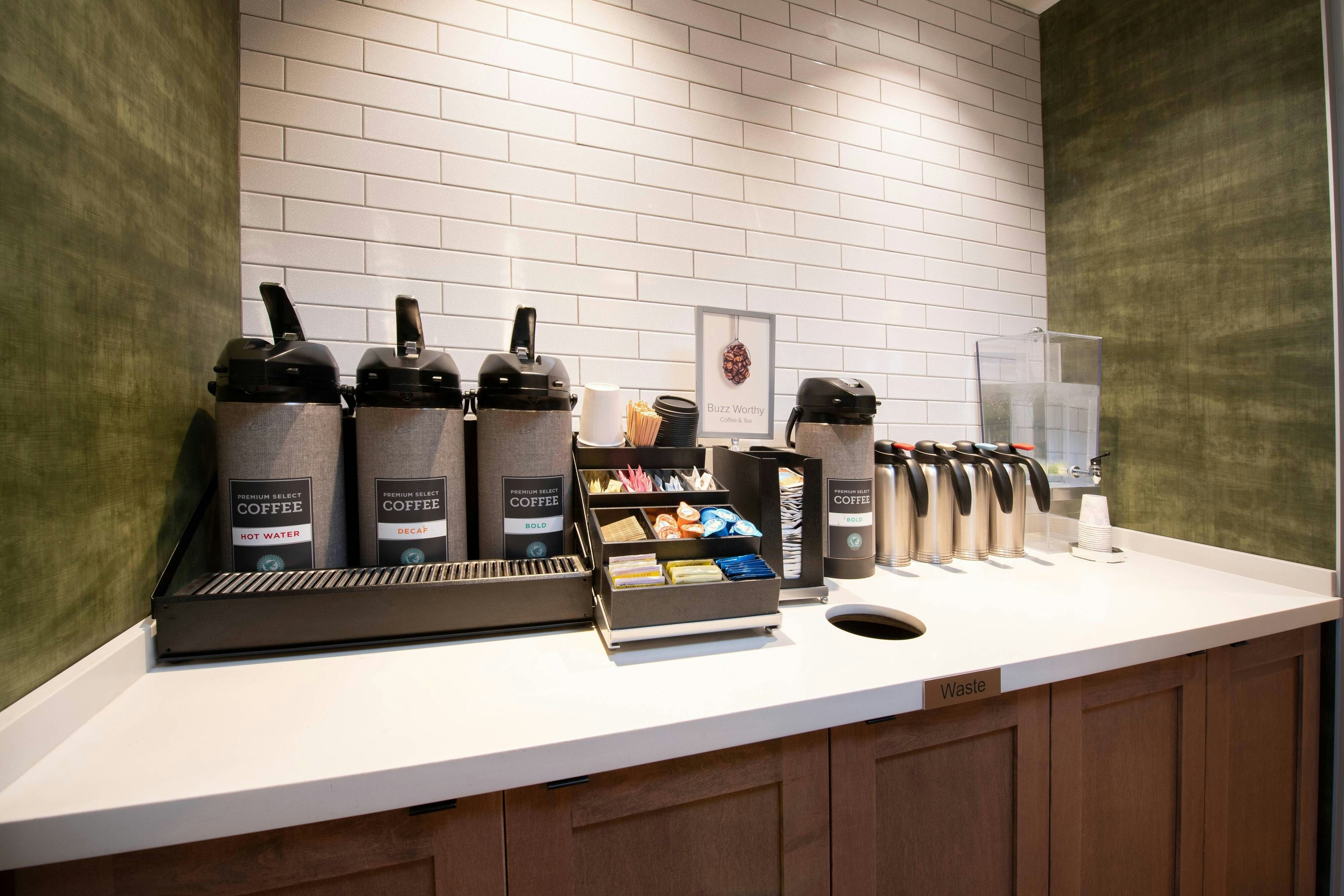 Fairfield By Marriott Edmonton International Airport 14/16
