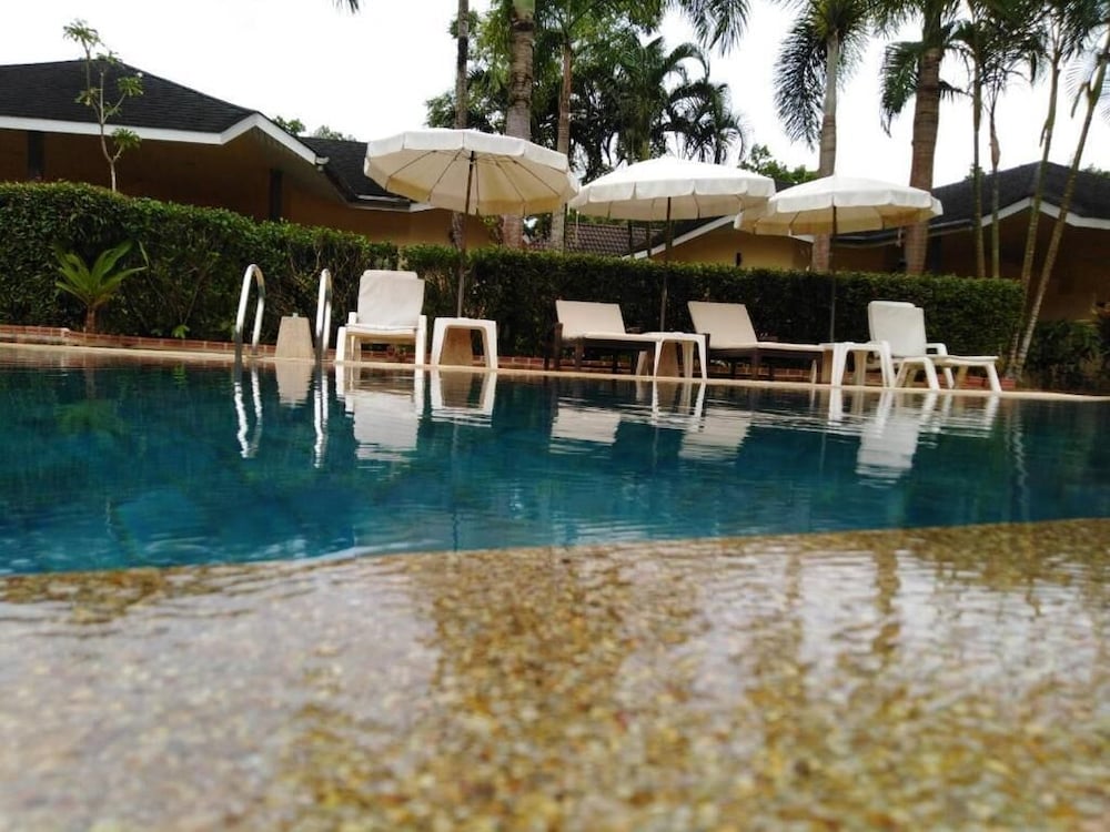 Palm Garden Resort Khao Lak 42/44