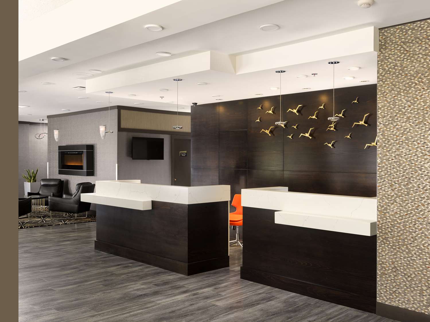 Best Western Plus Carlton Plaza Hotel 11/43