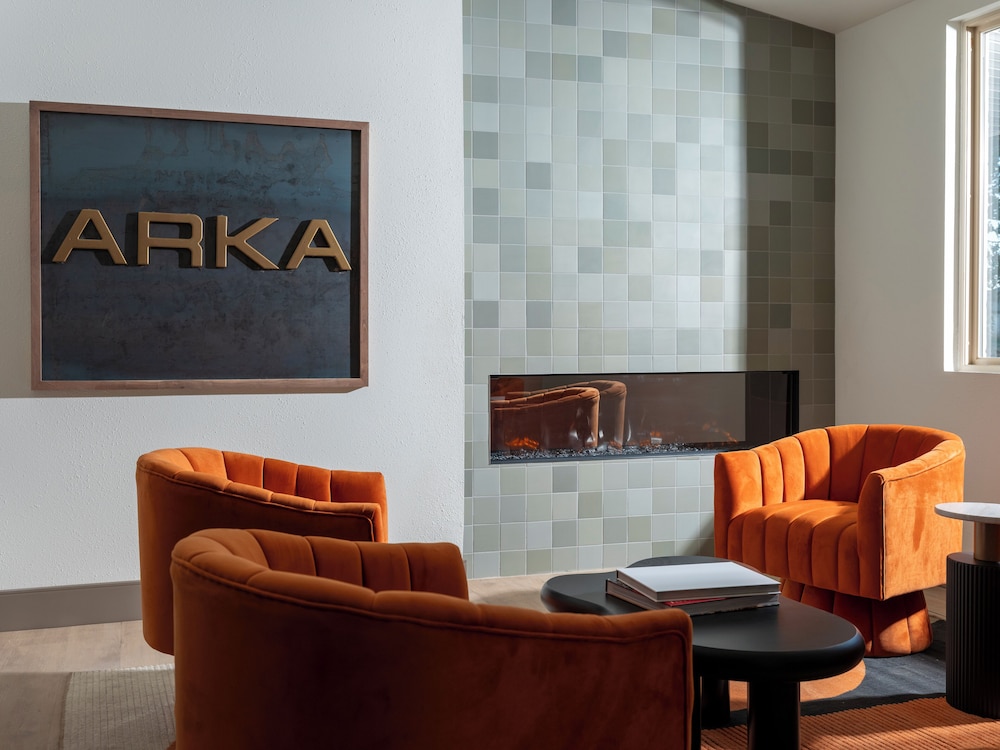 Arka Motel 35/51