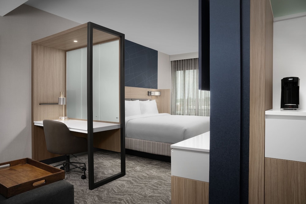 Springhill Suites by Marriott Lexington Fritz Farm 26/27