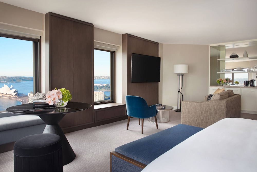 Four Seasons Hotel Sydney 35/43