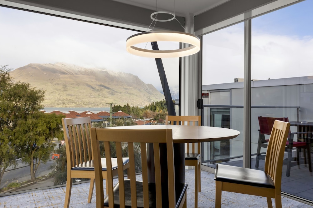 Scenic Suites Queenstown 43/57