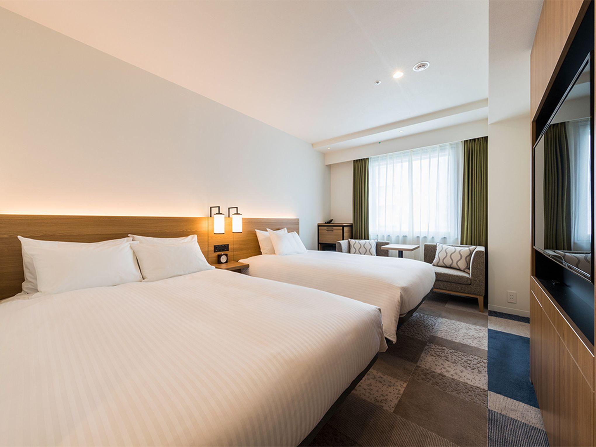 Semi Room, Superior, Twin Beds, 1 Double and 1 Single Bed