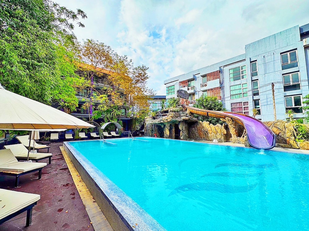PHUVAREE RESORT 44/47