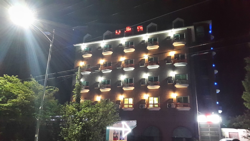 Saipan Motel 1/34
