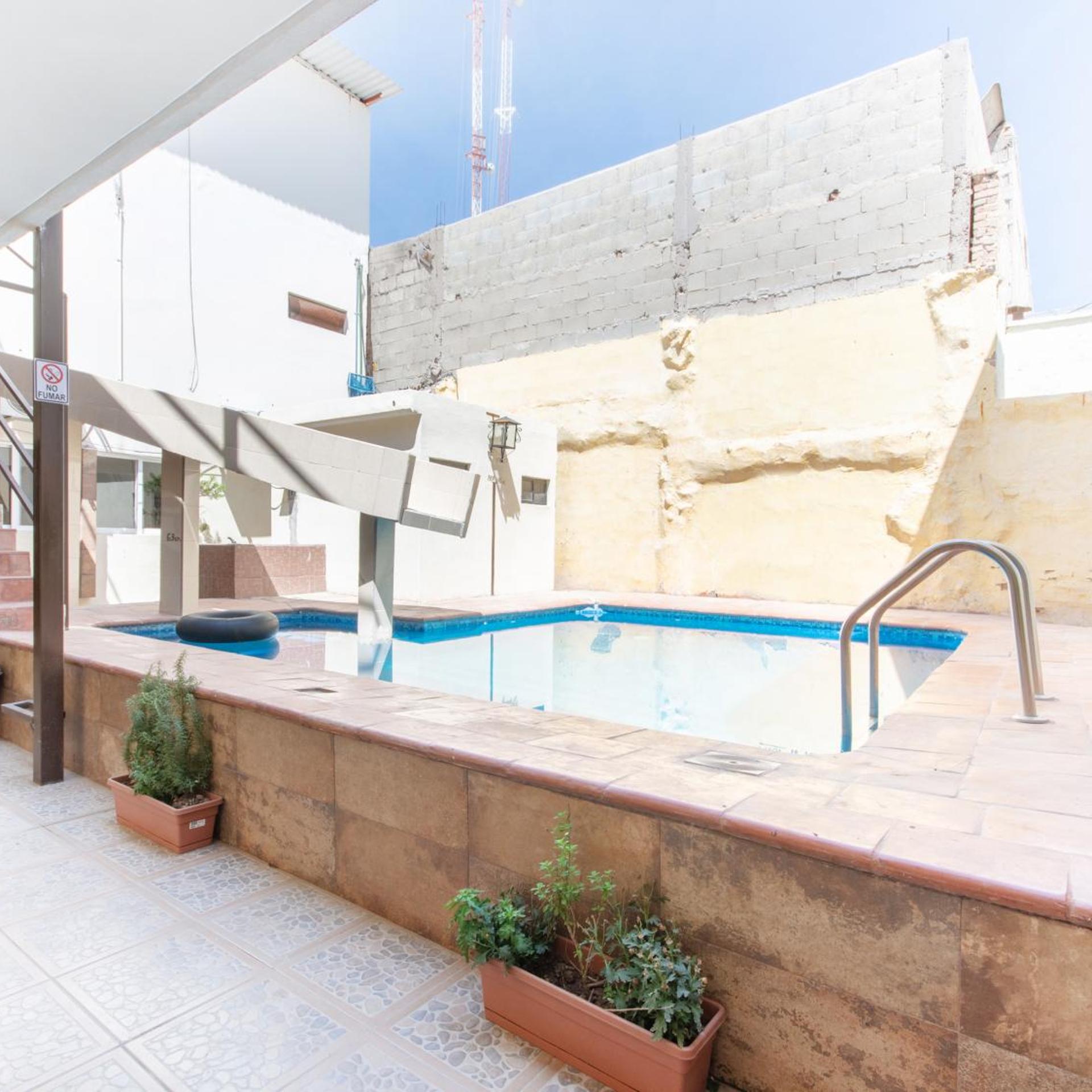 Hotel Catedral 13/50