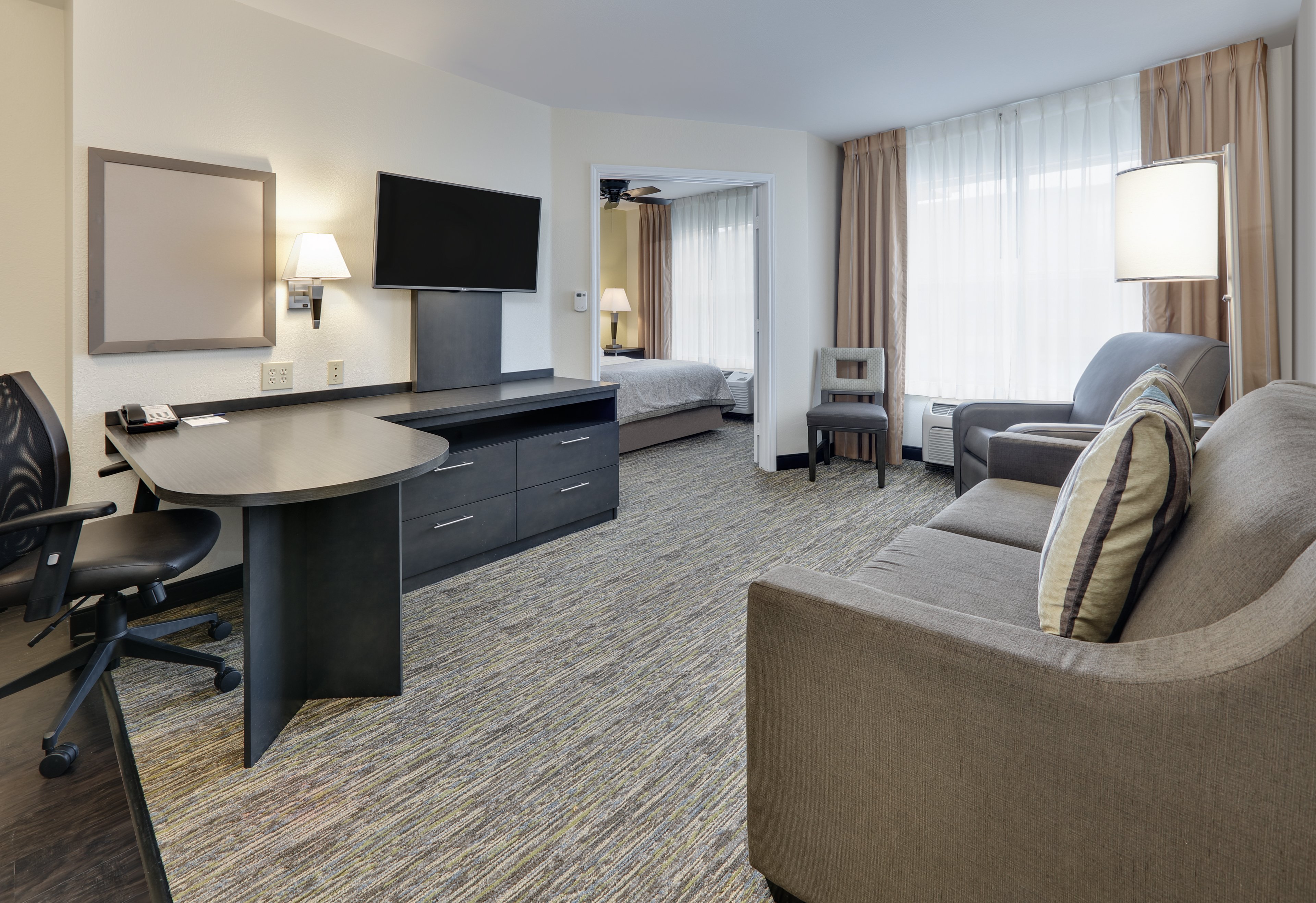 Candlewood Suites Dallas Market Cntr-Love Field 13/22